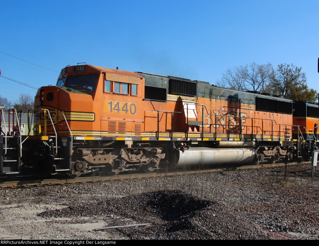 BNSF 1440